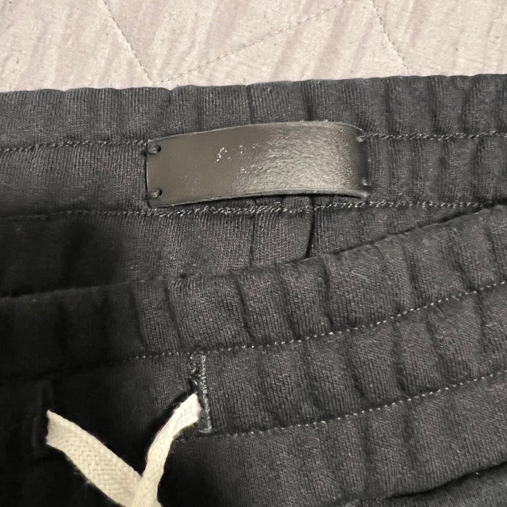 AMIRI CORE LOGO SWEATPANTS